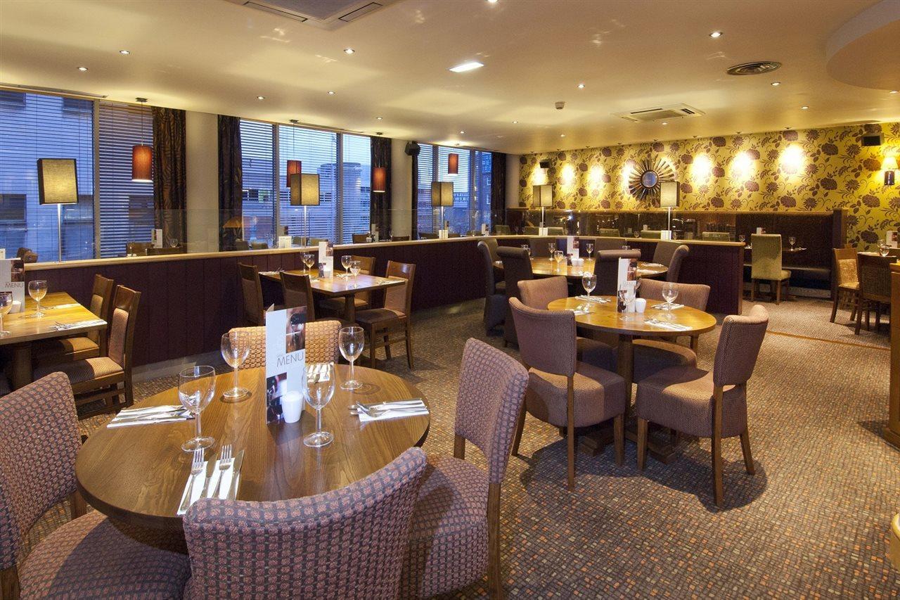 Premier Inn Sheffield City Centre Extérieur photo