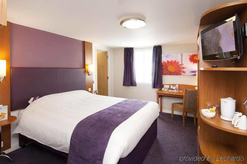 Premier Inn Sheffield City Centre Extérieur photo